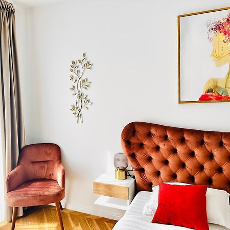 Bel Dom - The Central, Spacious 2 Rooms Luxury Apartment Клуж-Напока Екстер'єр фото