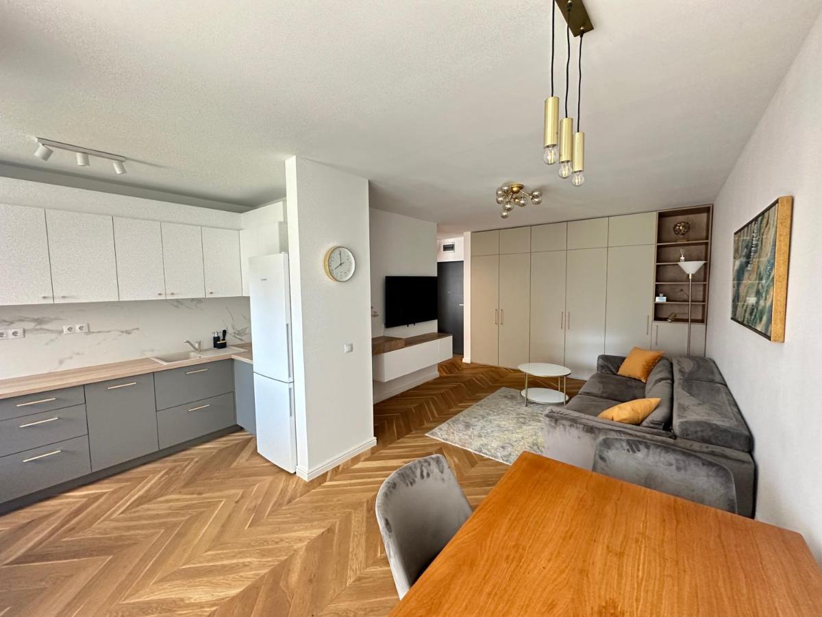 Bel Dom - The Central, Spacious 2 Rooms Luxury Apartment Клуж-Напока Екстер'єр фото