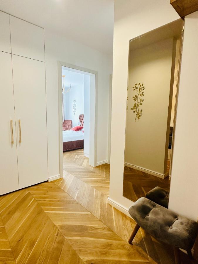 Bel Dom - The Central, Spacious 2 Rooms Luxury Apartment Клуж-Напока Екстер'єр фото